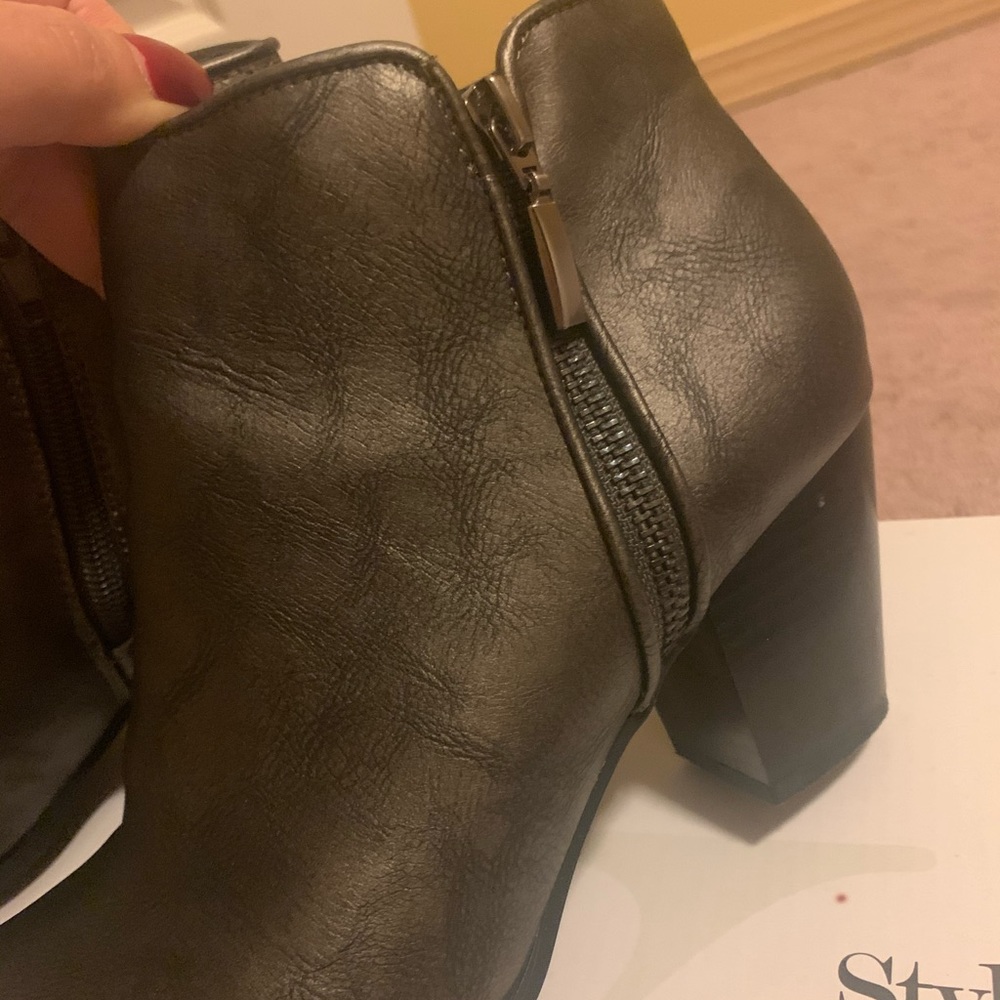 Style & Co. Booties - Picture 6 of 7